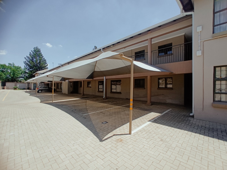 2 Bedroom Property for Sale in Potchefstroom North West